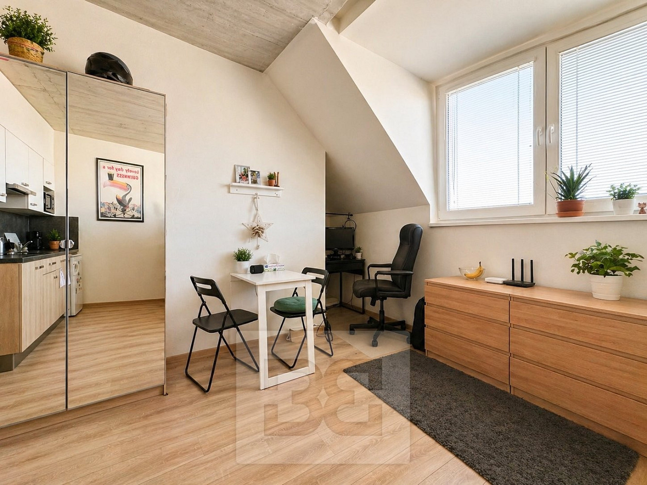 Pronájem bytu 1+kk 38 m² — photo 4