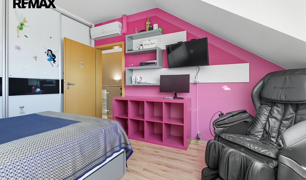 Prodej domu 126 m² s pozemkem 334 m², Praha – náhled fotky 24
