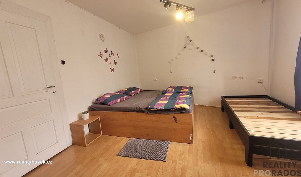 Prodej domu 110 m² s pozemkem 1 653 m², Cholina – náhled fotky 14