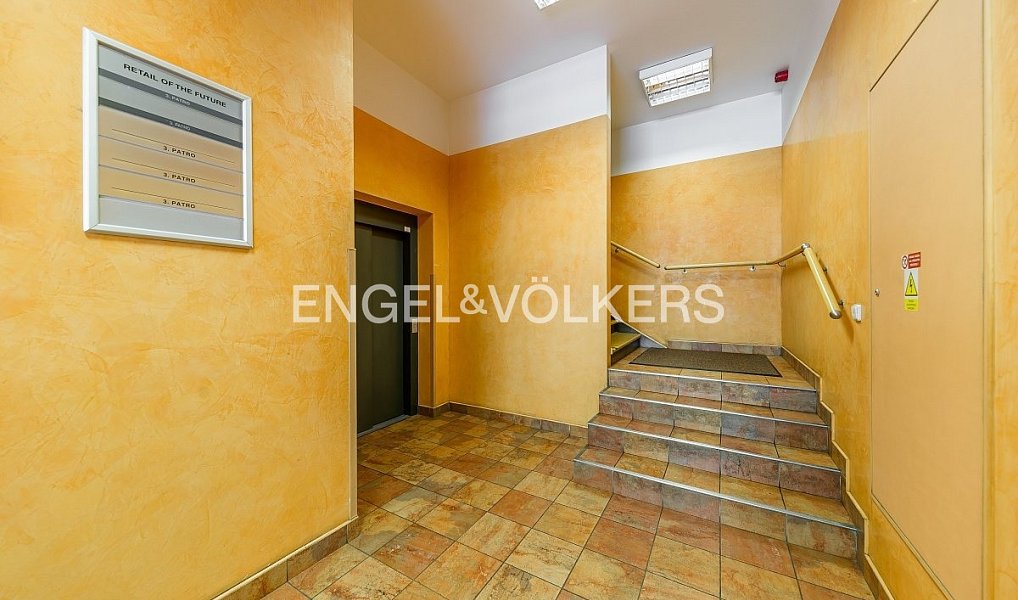 Pronájem kanceláře 34 m², Praha – náhled fotky 9