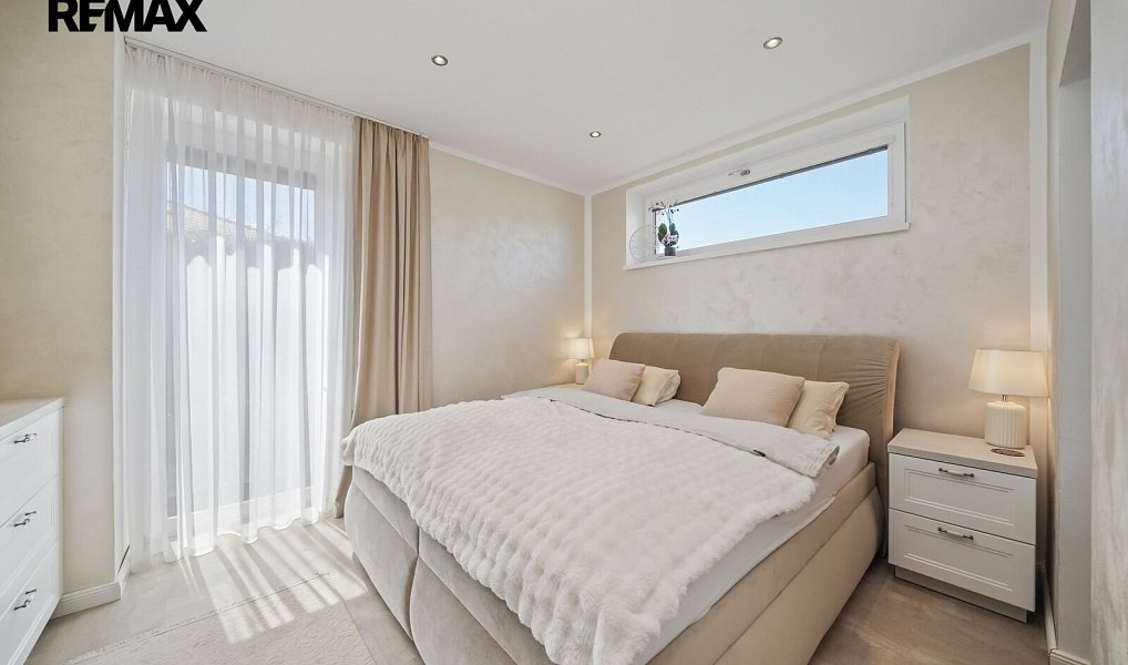Prodej domu 176 m² s pozemkem 1 000 m², Kupařovice – náhled fotky 10