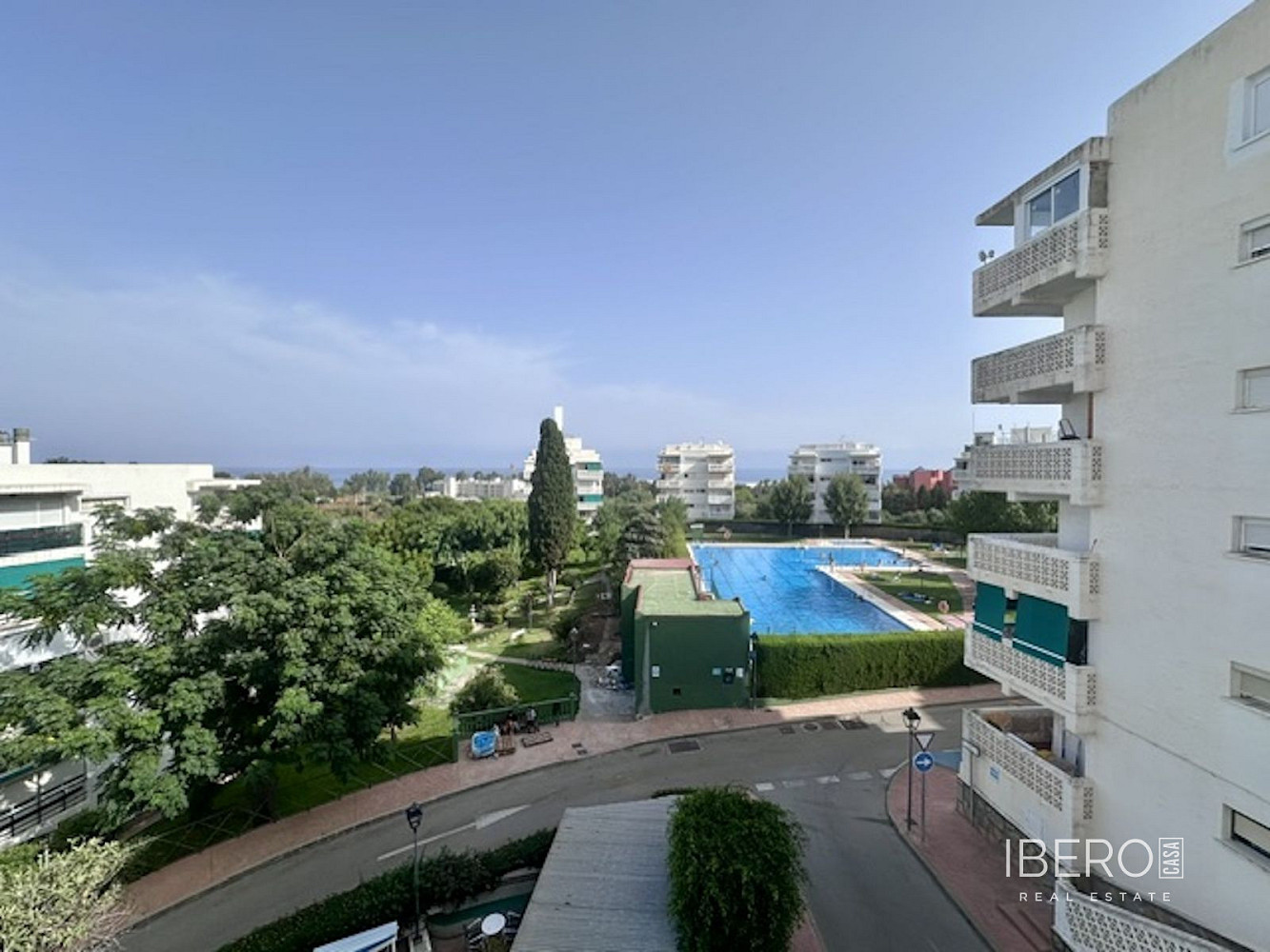 Piso 4+kk – Estepona, Barriada Islas Canarias - Vista 4