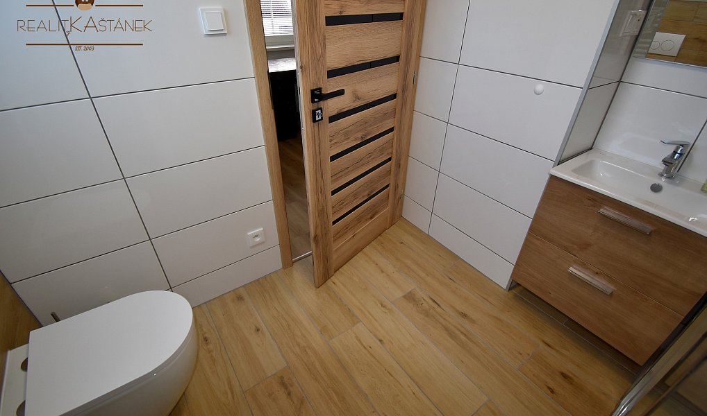 Pronájem bytu atypického 34 m², Liberec – náhled fotky 10