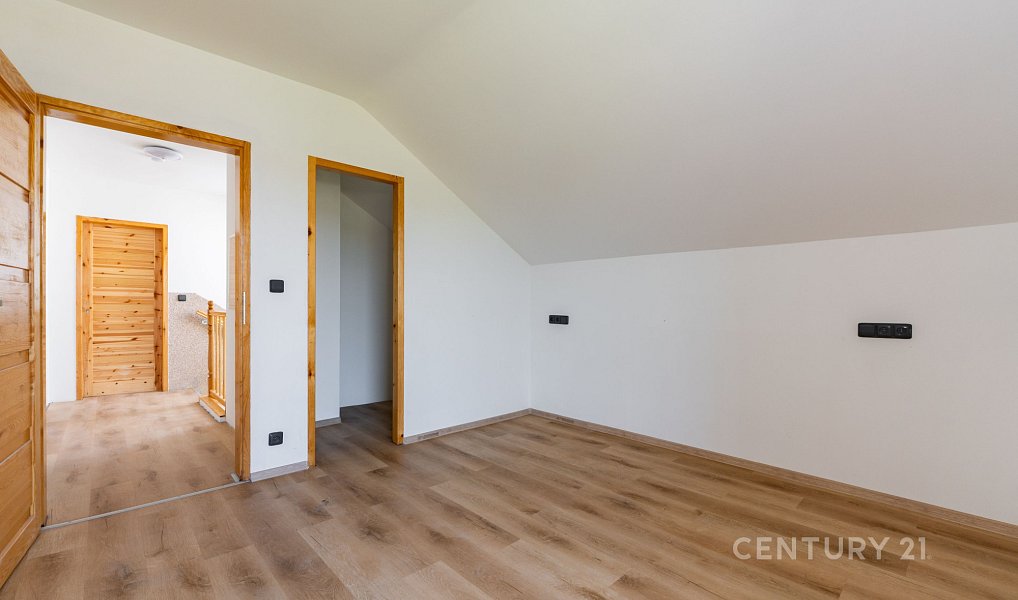 Prodej domu 160 m² s pozemkem 869 m², Milostín – náhled fotky 32