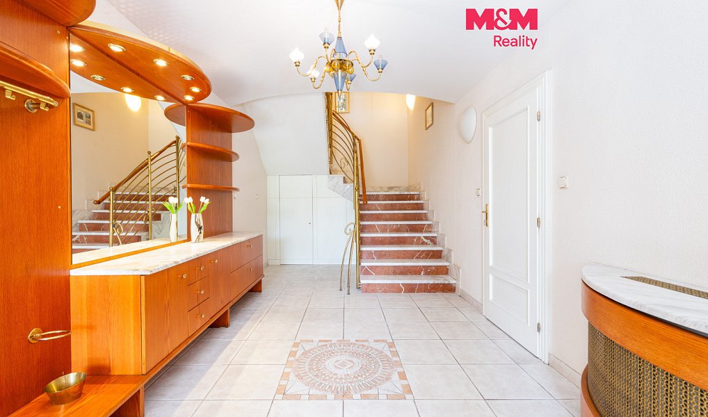 Prodej bytu 5+1 140 m², Orlová – fotka 1 z 28