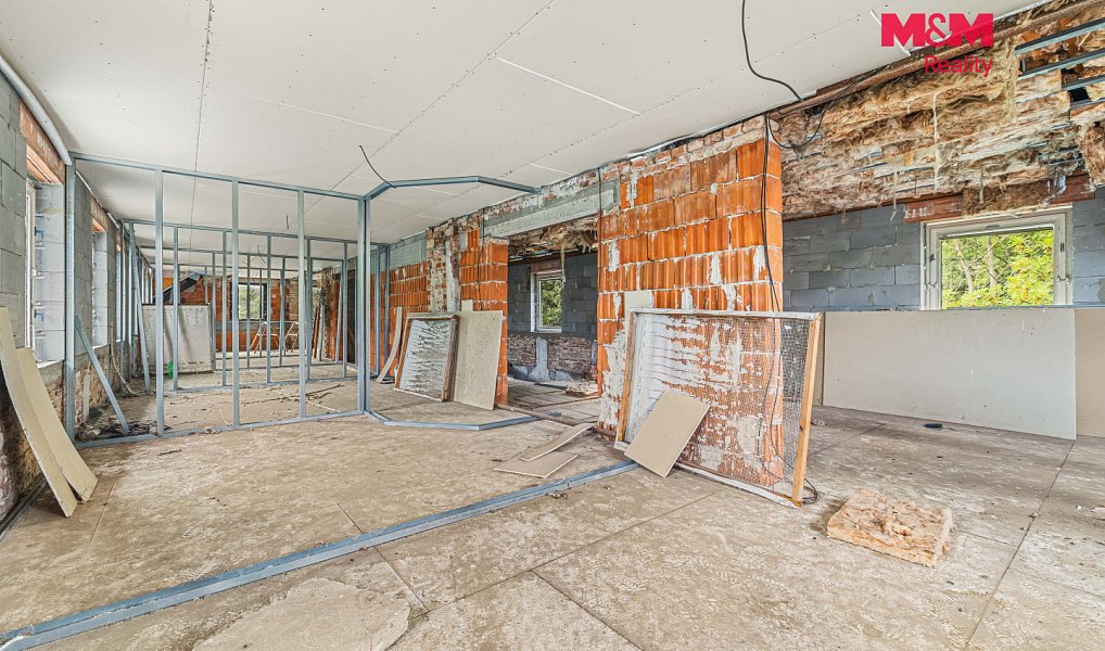 Prodej domu 420 m² s pozemkem 2 167 m², Čáslav – náhled fotky 9