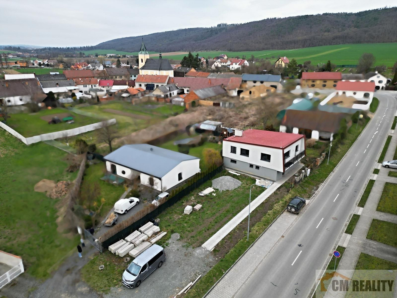 Prodej domu 164 m² s pozemkem 818 m² – fotografie 2