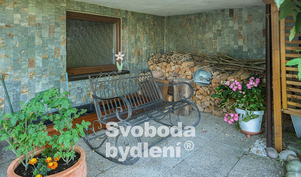 Prodej domu 222 m² s pozemkem 344 m², Praha – náhled fotky 38