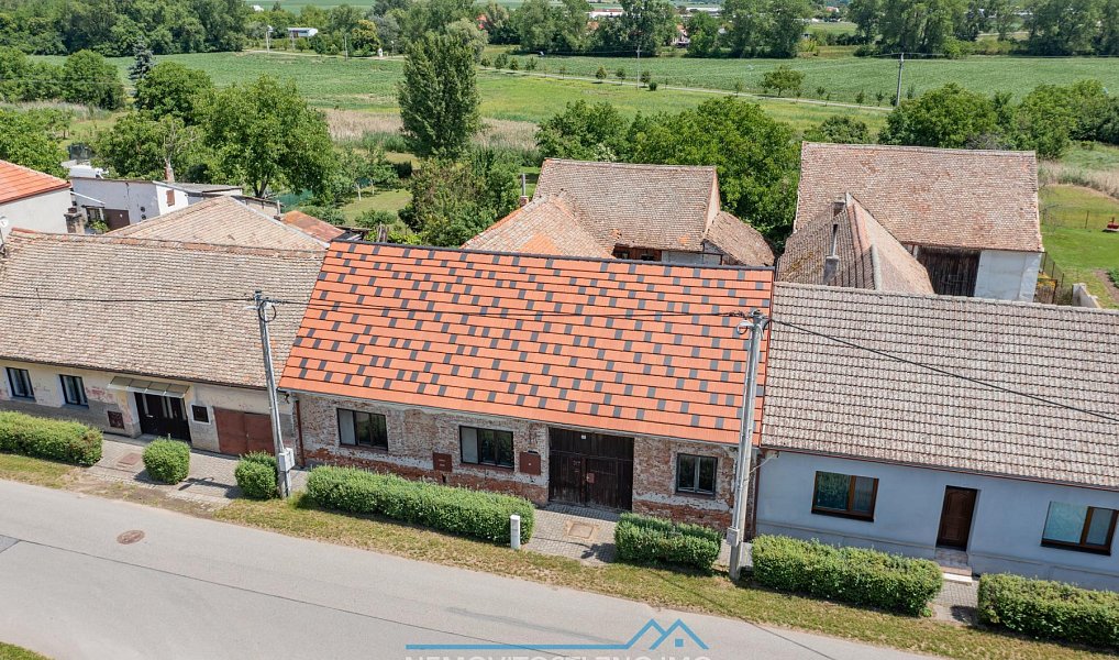 Prodej domu 382 m² s pozemkem 1 154 m², Božice – náhled fotky 8