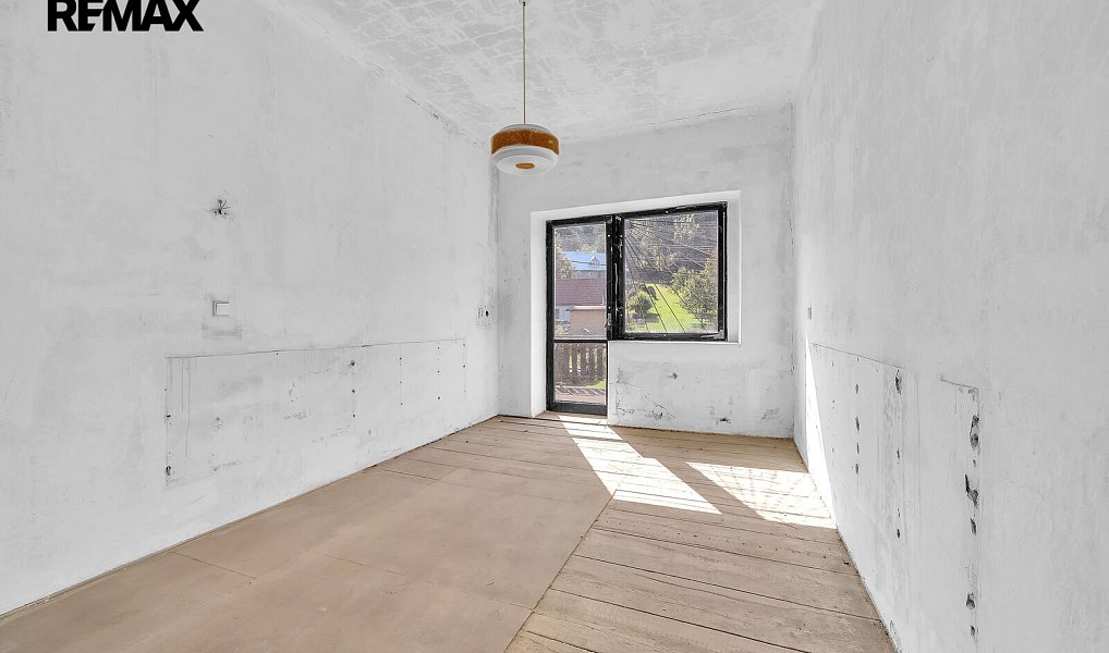 Prodej ubytovacího objektu 722 m², Nová Ves nad Nisou – náhled fotky 10