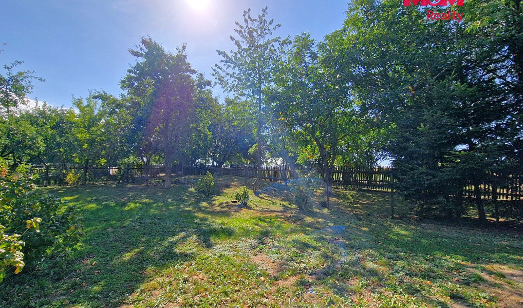 Prodej stavebního pozemku 1 022 m², Vítkov – náhled fotky 8
