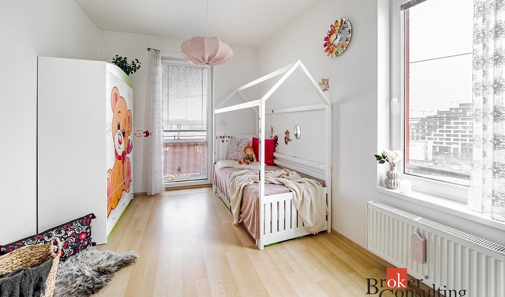 Pronájem bytu 3+kk 85 m², Praha – náhled fotky 5