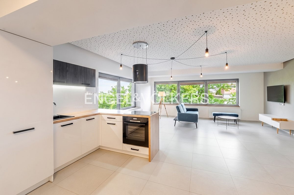 Prodej nájemního domu, činžáku 318 m² — photo 2