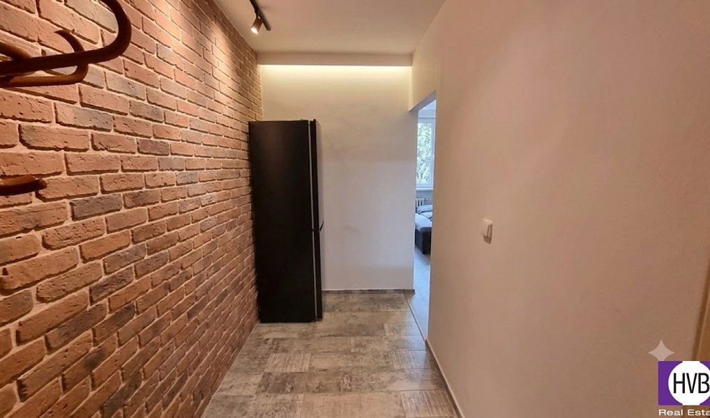 Prodej bytu 1+kk 24 m², Praha – náhled fotky 4