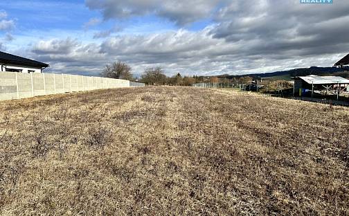 Prodej stavebního pozemku 3 813 m², Mladá Vožice, okres Tábor