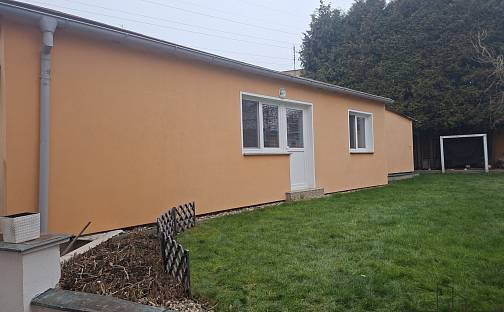 Pronájem bytu 2+kk 52 m², Na Chmelnici, Slaný - Kvíc, okres Kladno