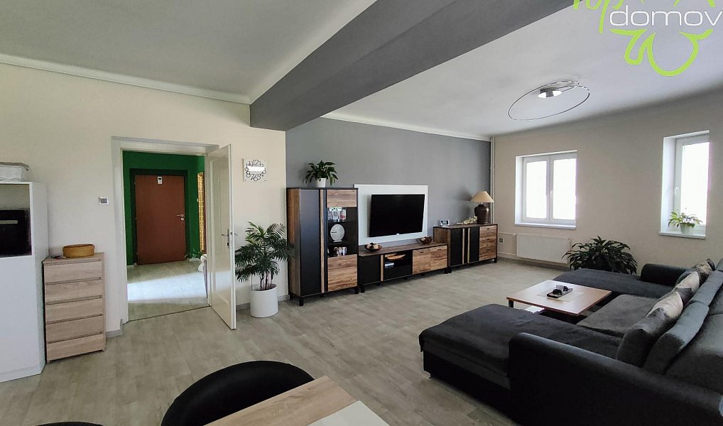 Prodej domu 400 m² s pozemkem 478 m², Orlová – fotka 1 z 8
