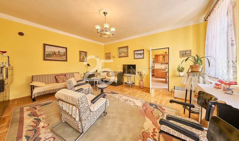 Prodej domu 199 m² s pozemkem 215 m², Úpice – náhled fotky 15