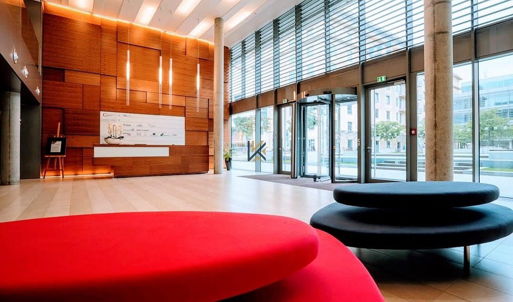 Pronájem kanceláře 507 m², Praha – náhled fotky 4