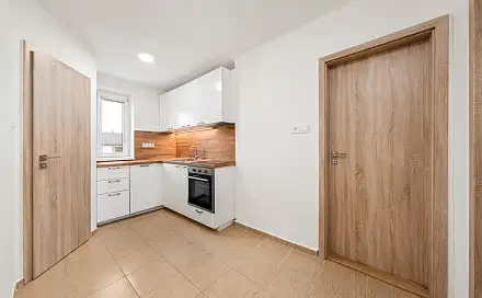 Prodej bytu 3+1 70 m², Dukelská, Milovice, okres Nymburk