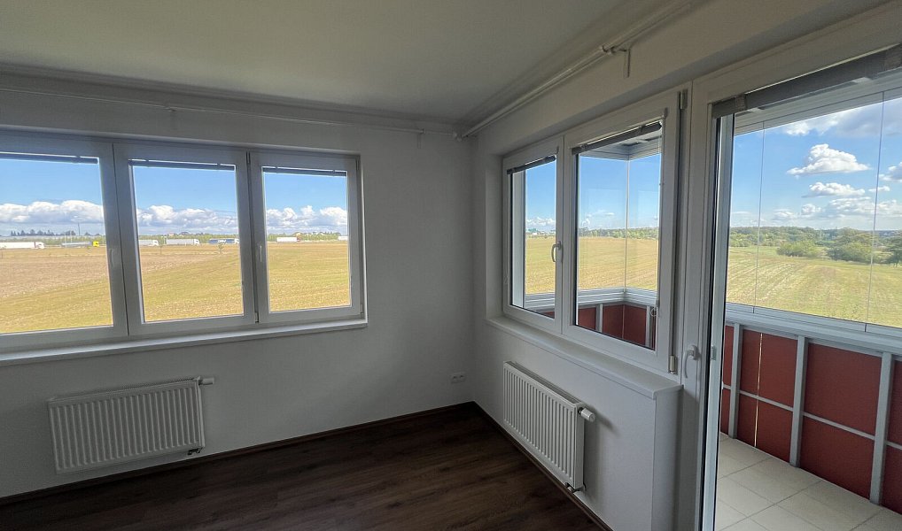 Pronájem bytu 4+kk 85 m², Praha – náhled fotky 19