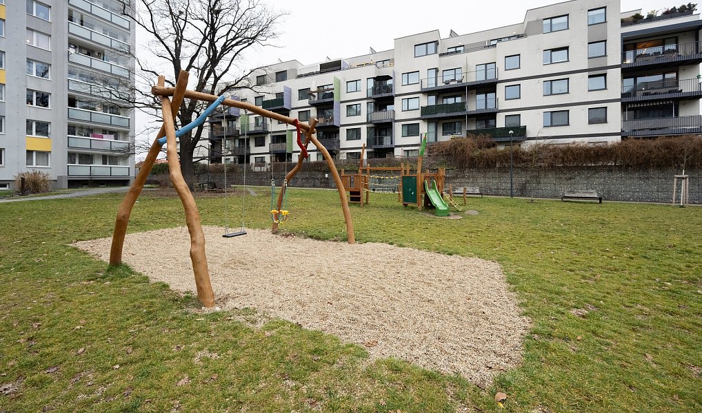 Pronájem bytu 3+1 80 m², Praha – náhled fotky 28