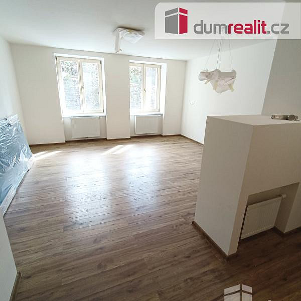 Pronájem bytu 2+kk 65 m²