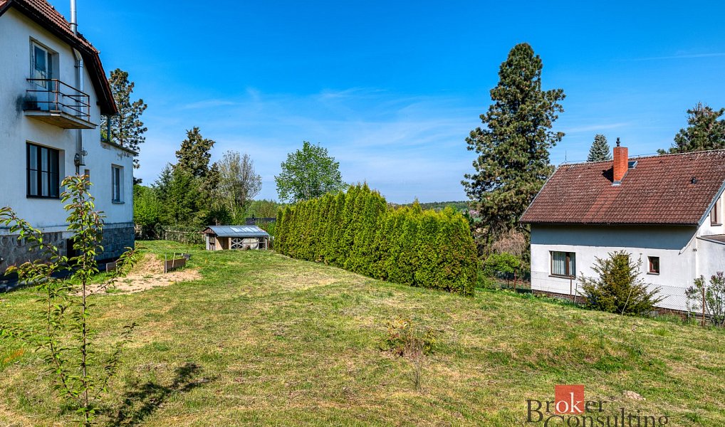 Prodej stavebního pozemku 813 m², Louňovice – náhled fotky 3