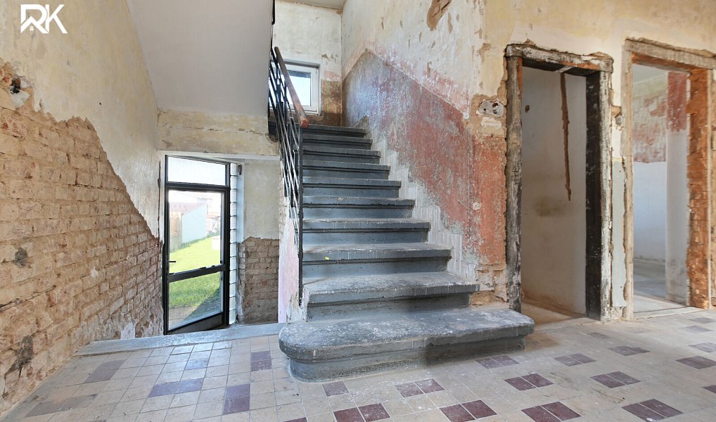 Prodej domu 146 m² s pozemkem 438 m², Týnec nad Labem – náhled fotky 10