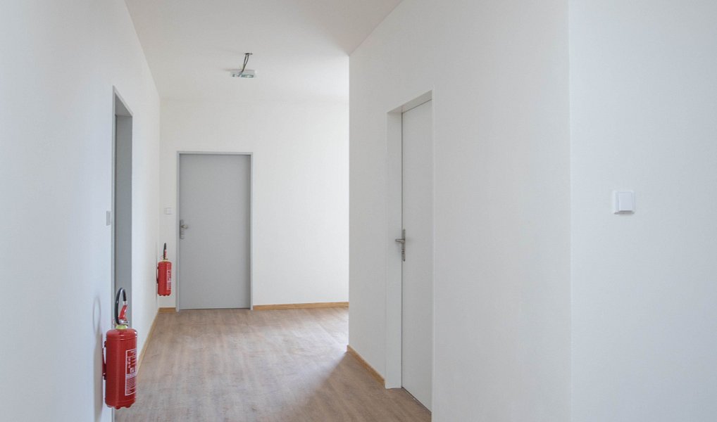 Pronájem kanceláře 63 m², Říčany – náhled fotky 33