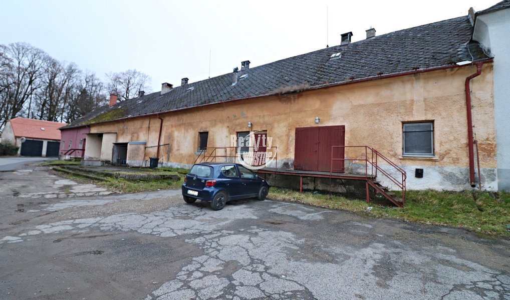 Prodej domu 432 m² s pozemkem 665 m², Brtnice – náhled fotky 2