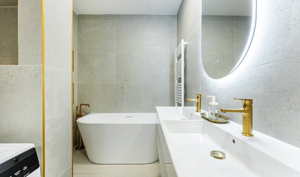 Prodej bytu 2+kk 46 m², Praha – náhled fotky 2