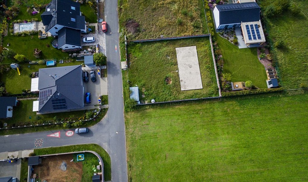 Prodej stavebního pozemku 867 m², Sibřina – náhled fotky 4