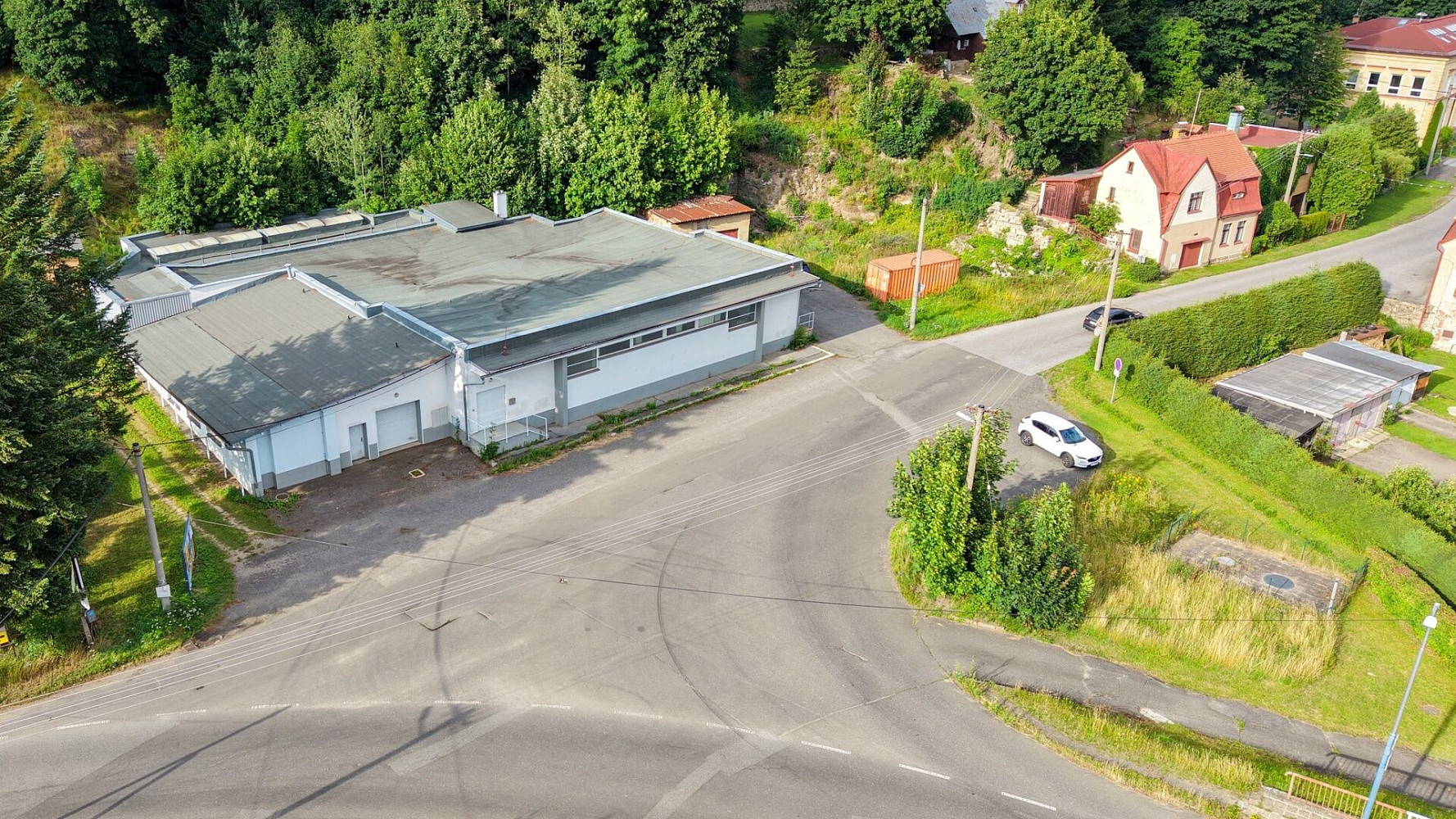 Prodej skladovacích prostor 950 m²