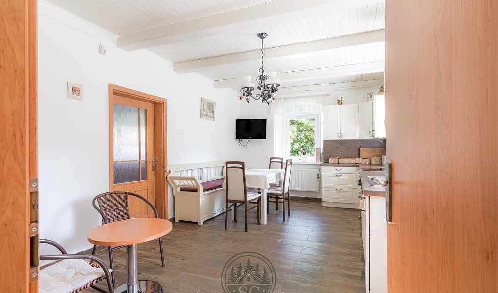 Prodej chaty/chalupy 300 m² s pozemkem 3 679 m², Luby – náhled fotky 16