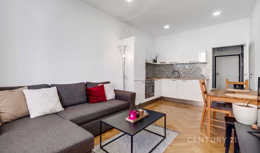 Prodej bytu 2+kk 45 m², Praha – fotka 1 z 12