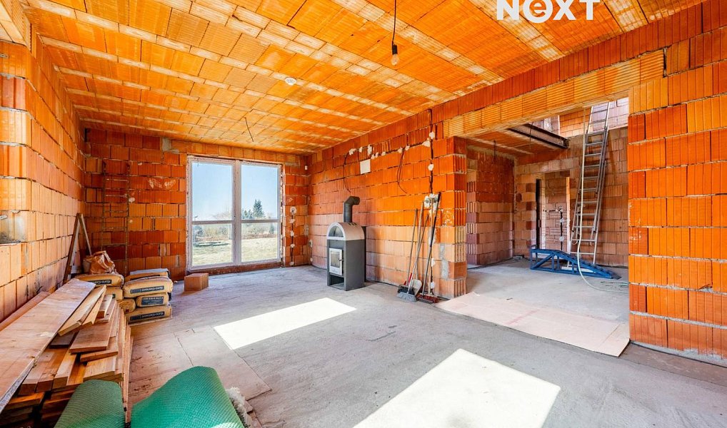 Prodej domu 252 m² s pozemkem 2 968 m², Smilovice – náhled fotky 17