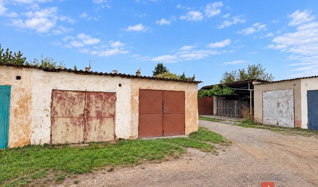 PRODEJ GARÁŽE 22 m2 na vlastním pozemku VEJPRNICE, Vejprnice – náhled fotky 2