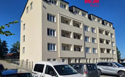 Prodej bytu 1+kk 27 m², Lošany, okres Kolín