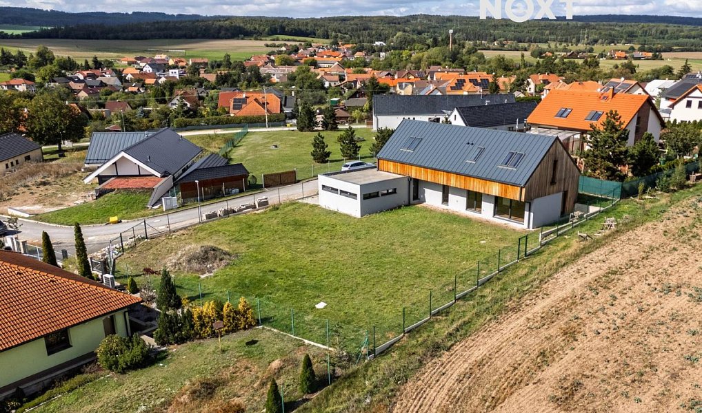 Prodej domu 214 m² s pozemkem 1 127 m², Březová – náhled fotky 4
