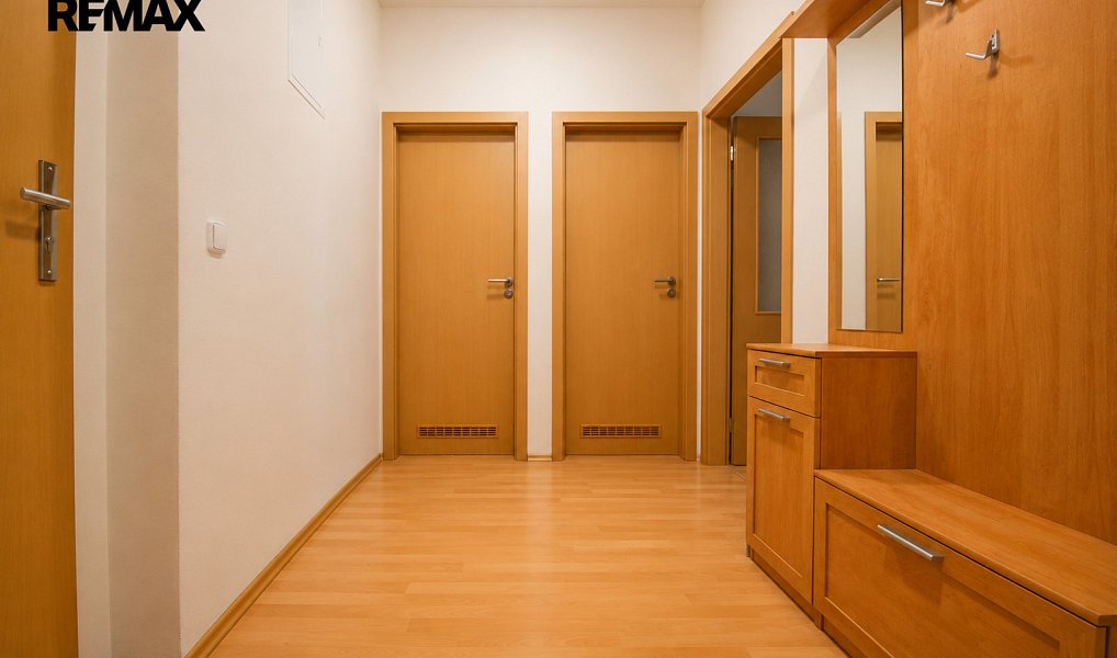 Pronájem bytu 2+kk 70 m², Hradec Králové – náhled fotky 5