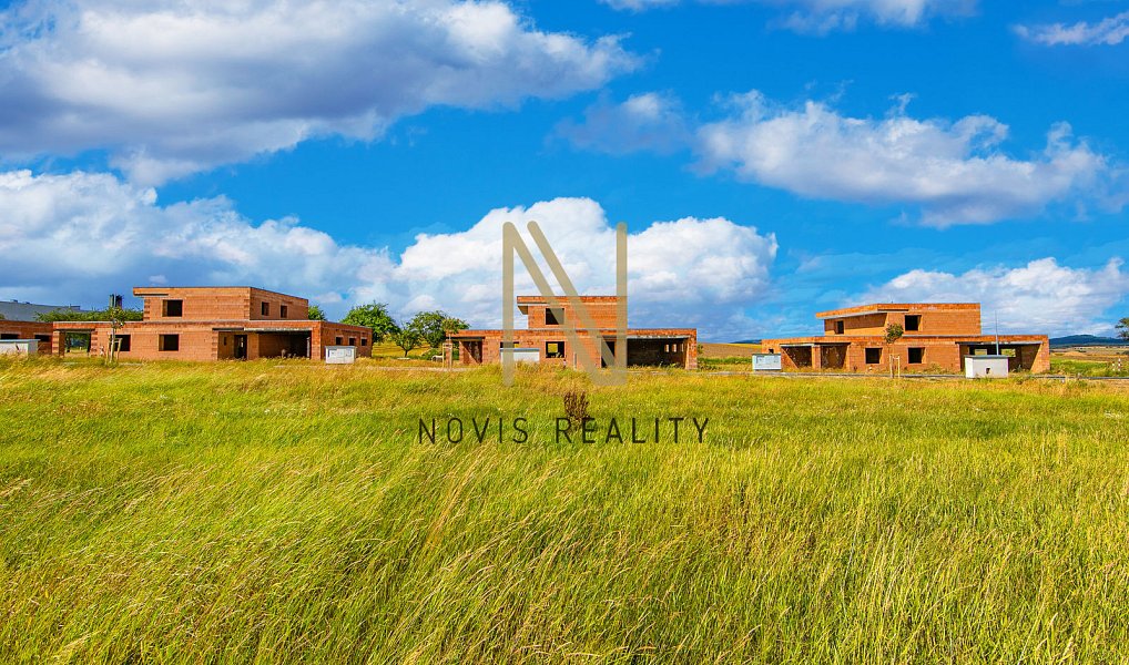 Prodej domu 233 m² s pozemkem 732 m², Klatovy – náhled fotky 9