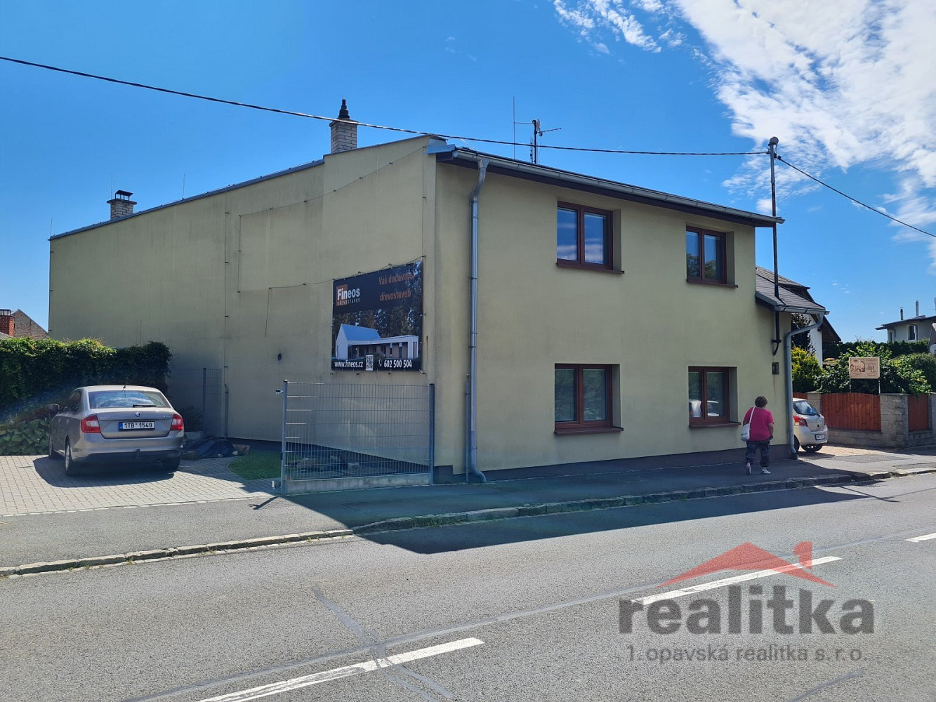 Prodej domu 334 m² s pozemkem 533 m² – fotografie 3
