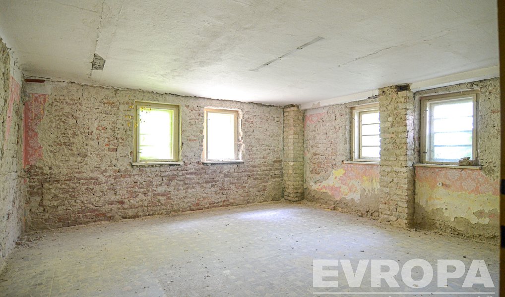 Prodej domu 300 m² s pozemkem 826 m², Břeclav – náhled fotky 39