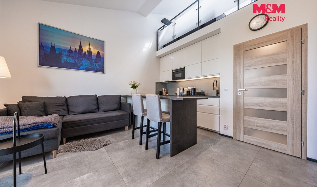Prodej bytu 1+kk 40 m², Praha – náhled fotky 3