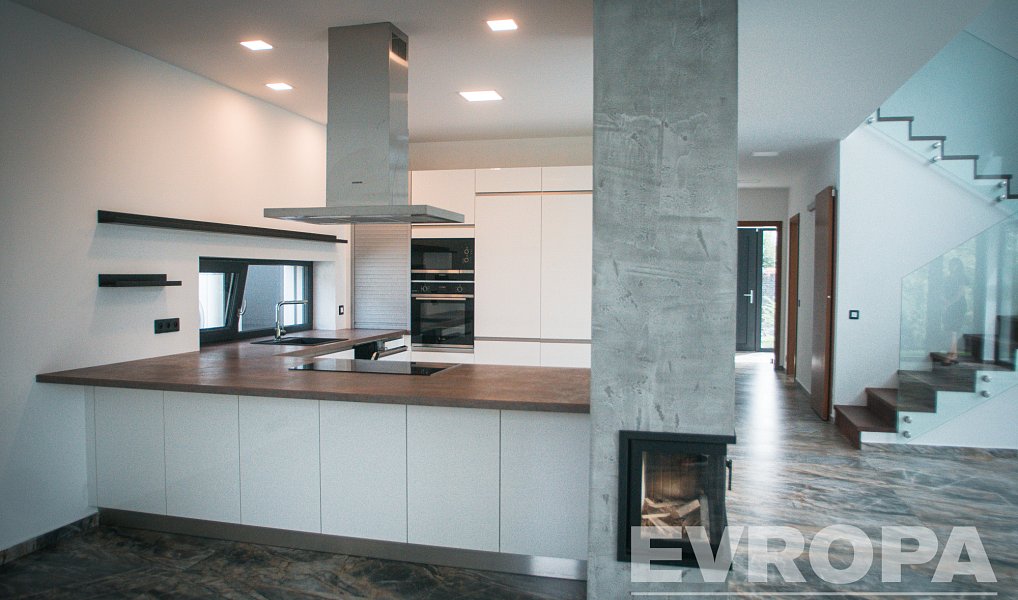 Pronájem domu 205 m² s pozemkem 485 m², Pardubice – náhled fotky 8