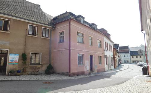 Prodej domu 200 m² s pozemkem 316 m², náměstí Míru, Jablonné v Podještědí, okres Liberec