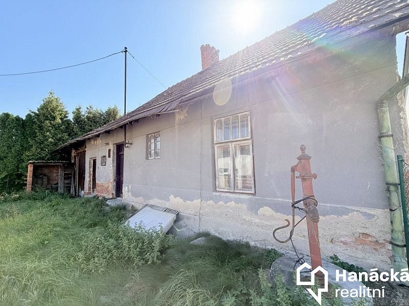 Prodej domu 65 m² s pozemkem 946 m² – fotografie 3