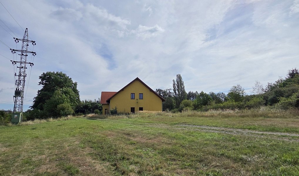 Prodej komerčního pozemku 14 793 m², Drásov – náhled fotky 8