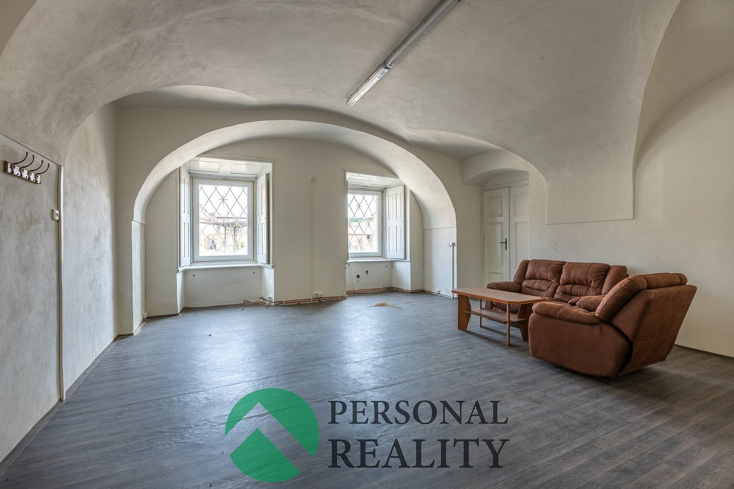 Prodej domu 4 000 m² s pozemkem 6 500 m² – fotografie 4
